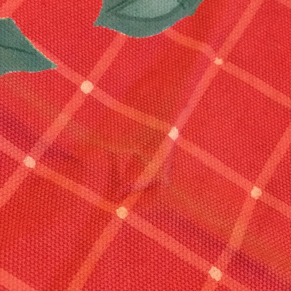 Crate &Barrel Red Hollyberry Kitchen Towel Resale Fair Condition Cotton 27.5x20”